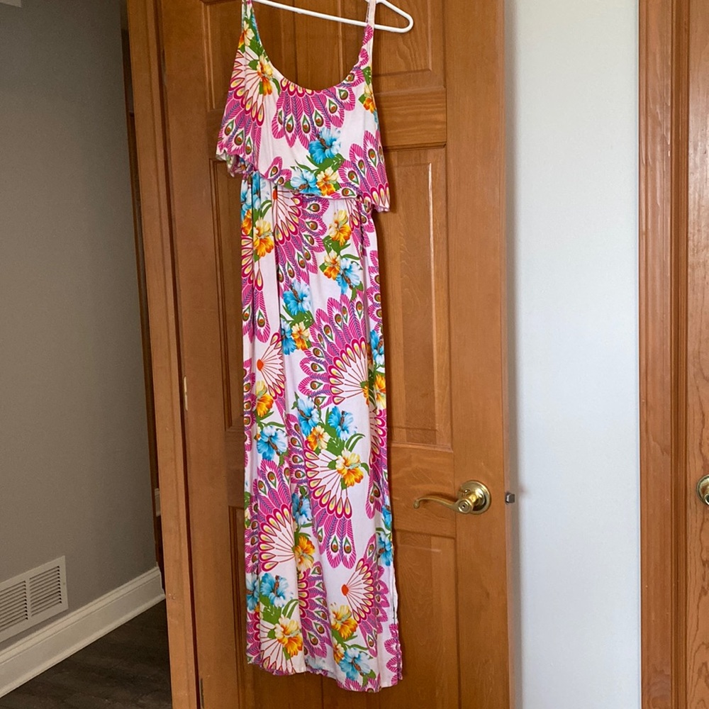 Beautiful maxi dress from Indonesia